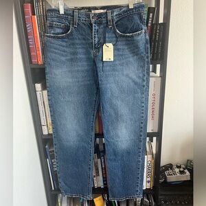 NWT Levi’s women’s middy straight jeans